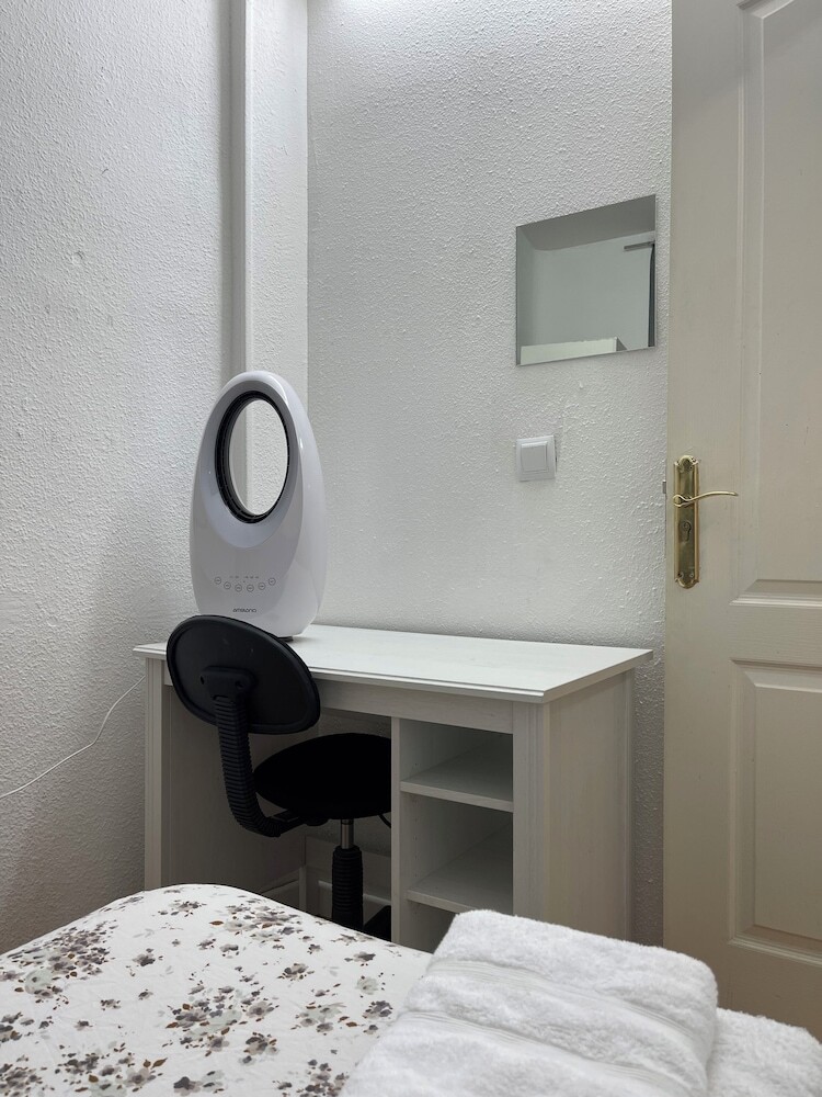 Bed & Breakfast Flor Baja Hostal