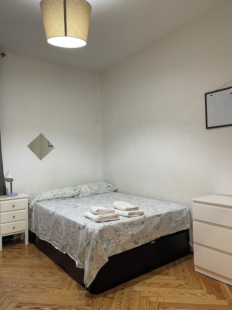 Bed & Breakfast Flor Baja Hostal