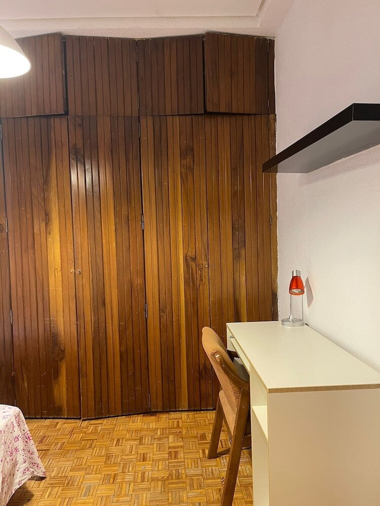 Bed & Breakfast Flor Baja Hostal