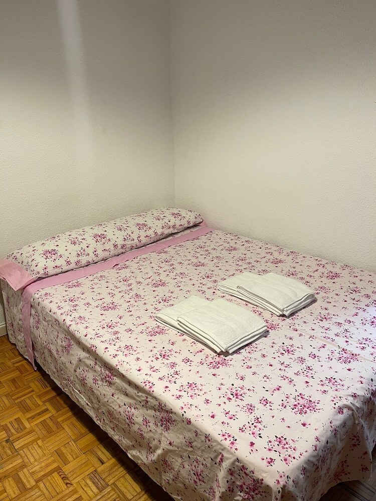 Bed & Breakfast Flor Baja Hostal