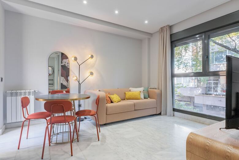 Hotel Smartr Madrid Las Ventas