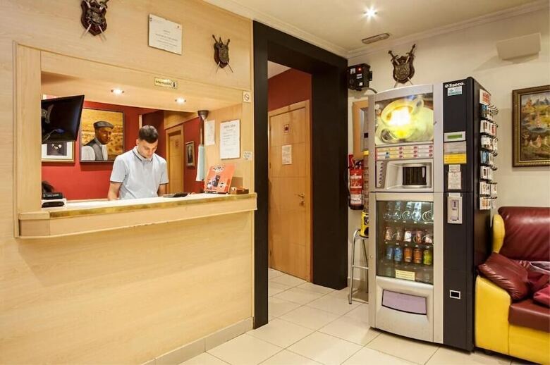 Hostal Inter Plaza Mayor - Auto Check-in