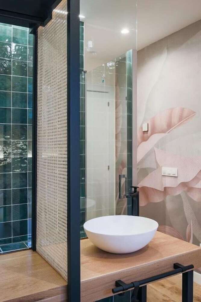 Aparthotel Home42