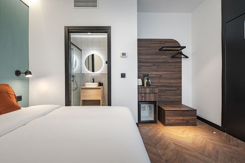 Hotel Style Suites By Olala Homes