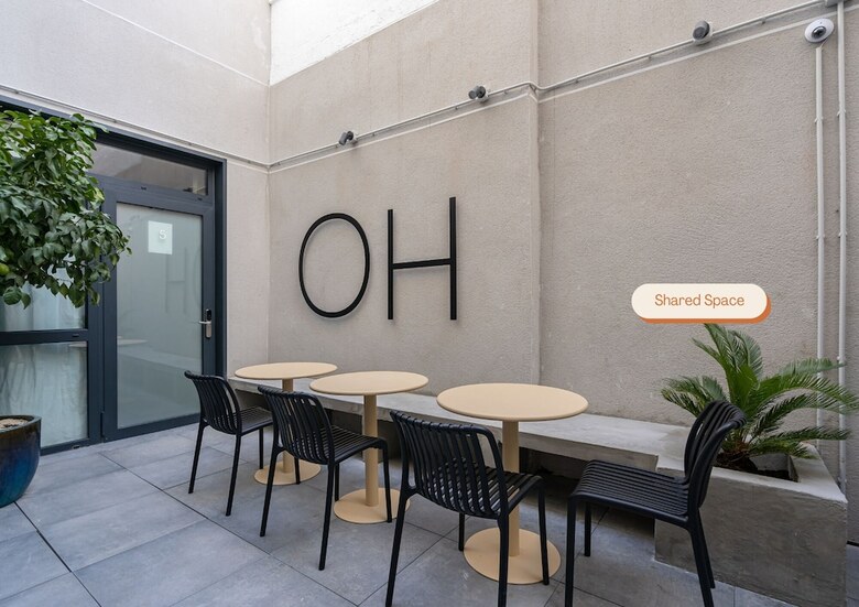 Hotel Style Suites By Olala Homes