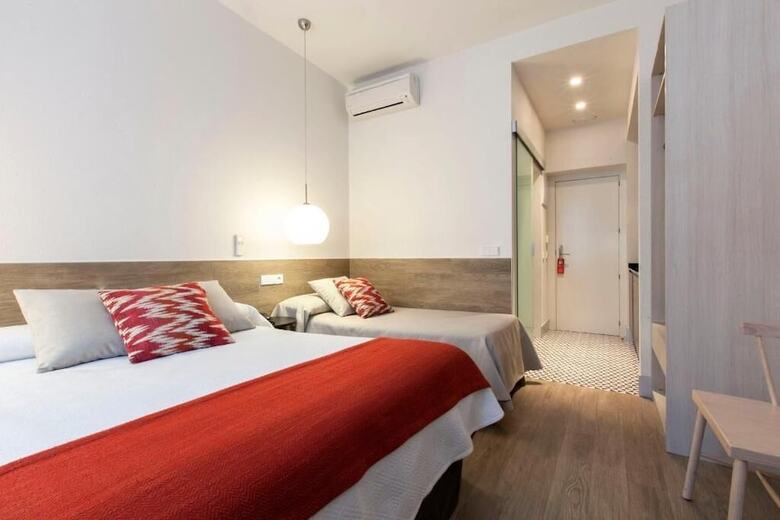 Aparthotel Lofts Puerta Del Sol