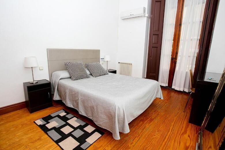 Aparthotel Lofts Puerta Del Sol