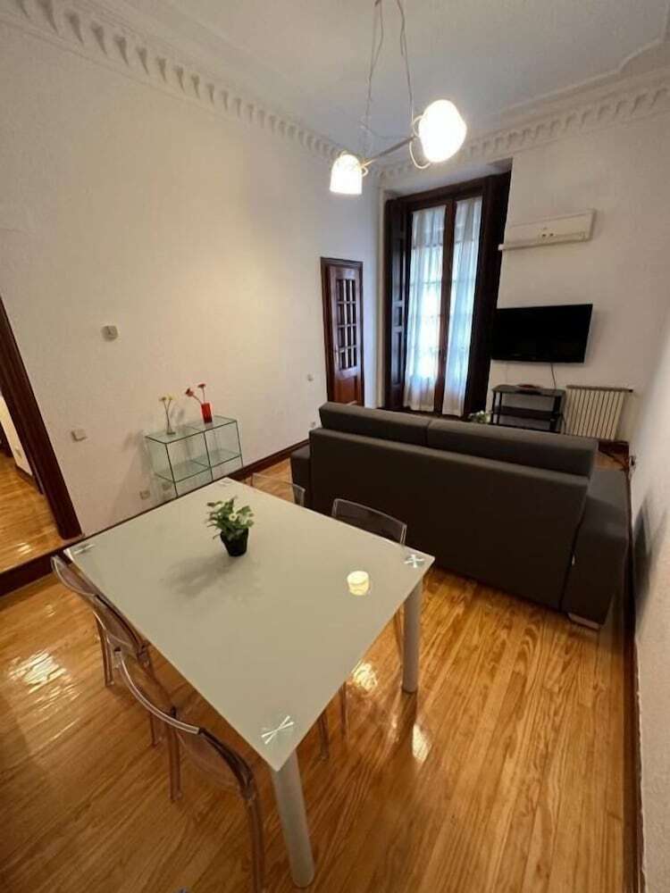 Aparthotel Lofts Puerta Del Sol