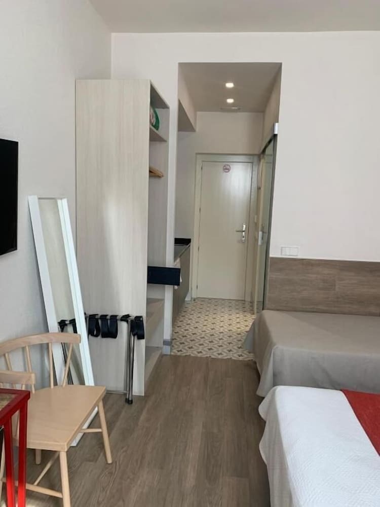 Aparthotel Lofts Puerta Del Sol