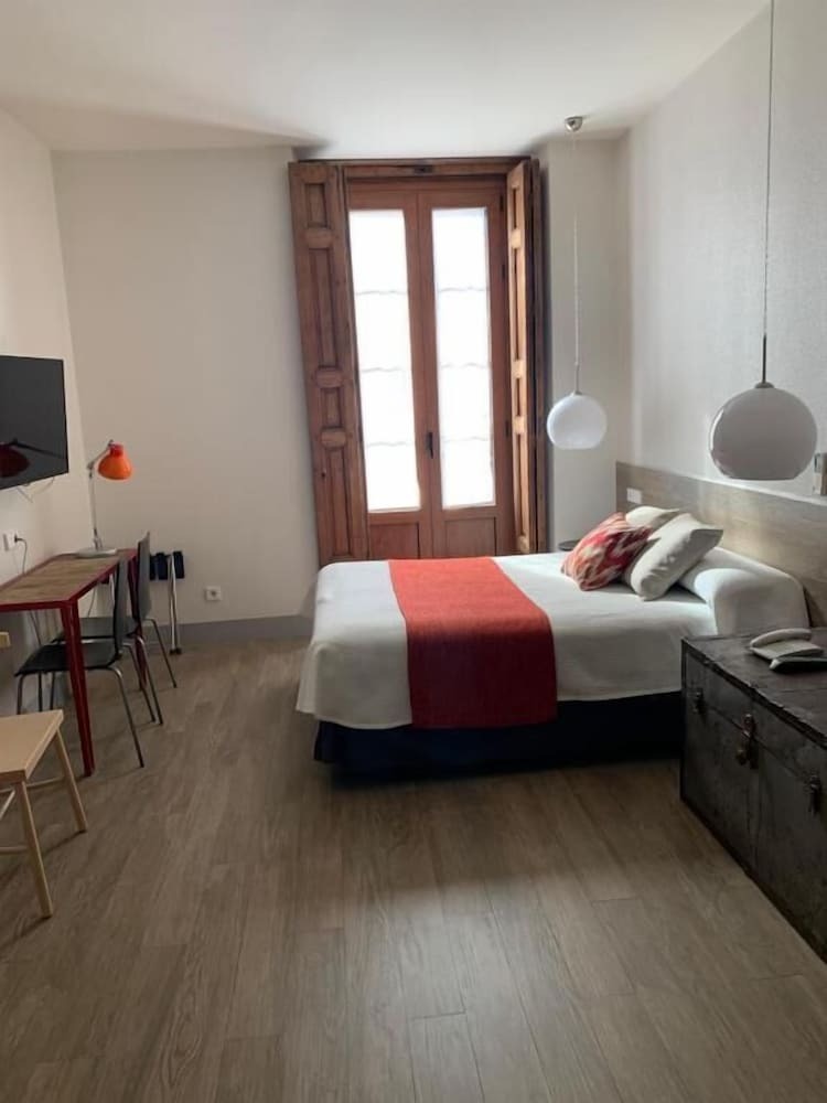 Aparthotel Lofts Puerta Del Sol