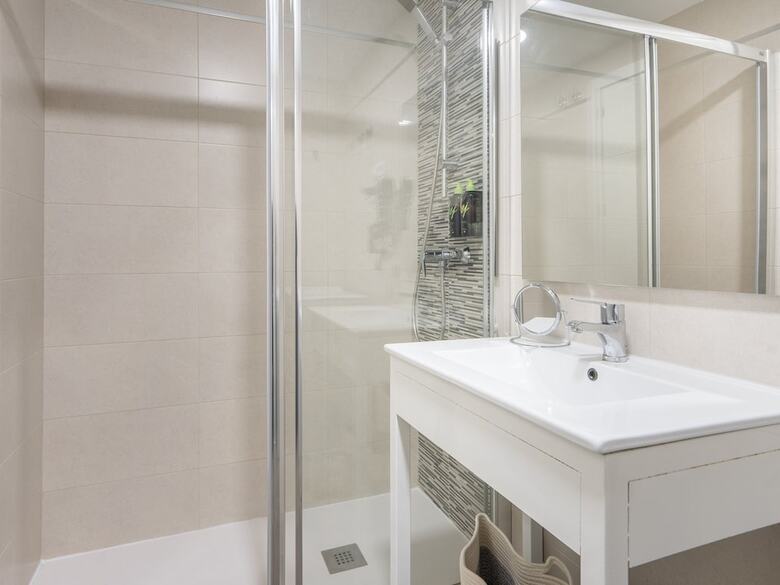 Aparthotel Limehome Madrid La Bolsa
