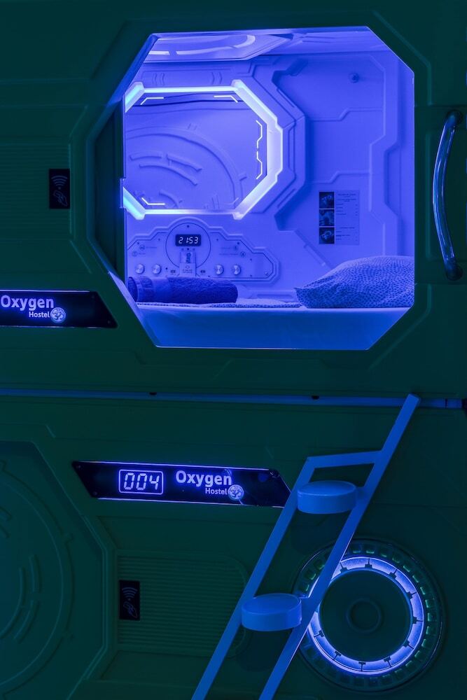 Oxygen Hostel