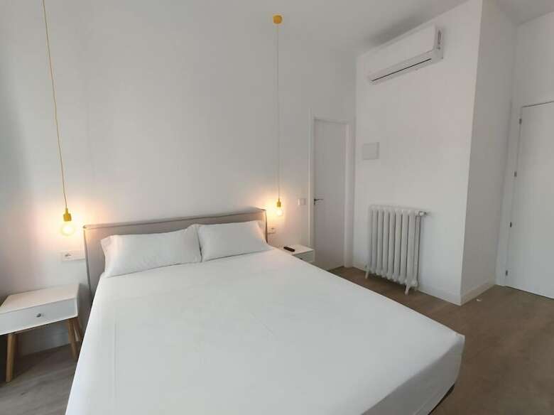 Hostal Manuela By Gaiarooms