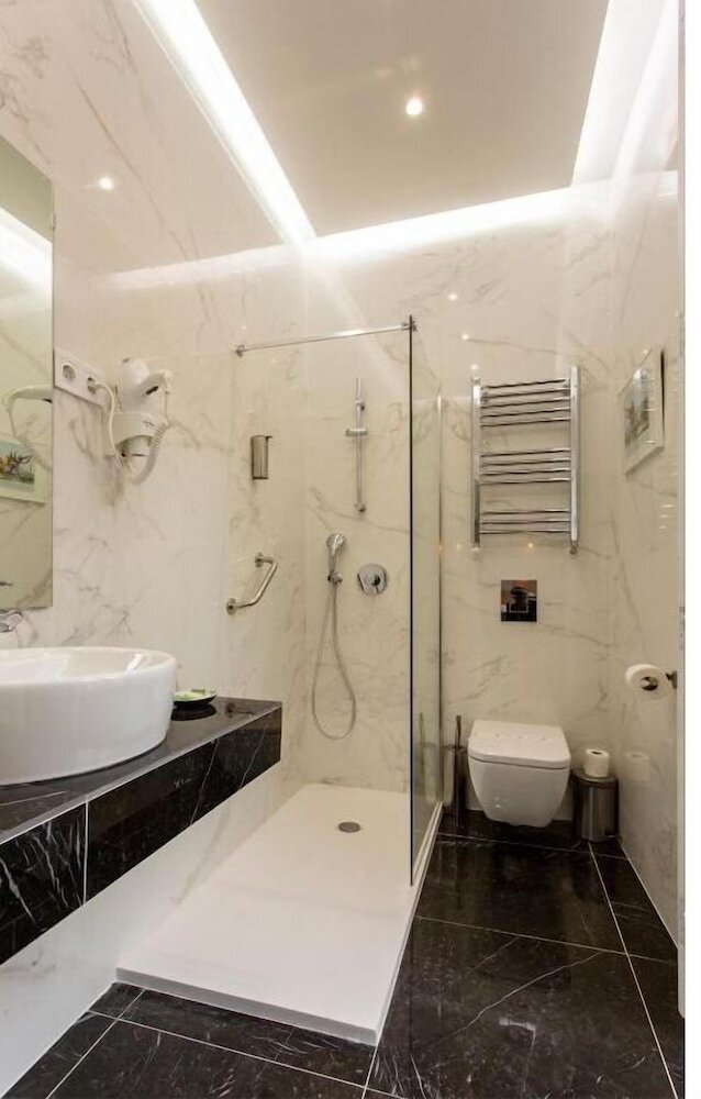 Hostal Manuela By Gaiarooms