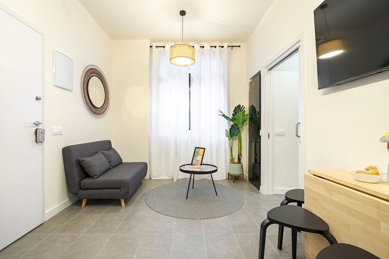 Aparthotel Color Apartments By Olala Homes