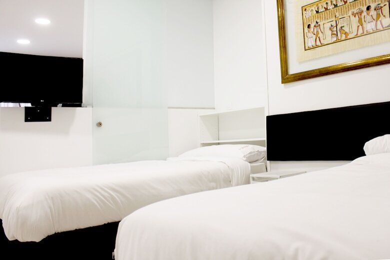 Hostal Apartamentos Funway Hostel