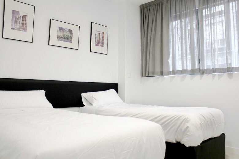 Hostal Apartamentos Funway Hostel