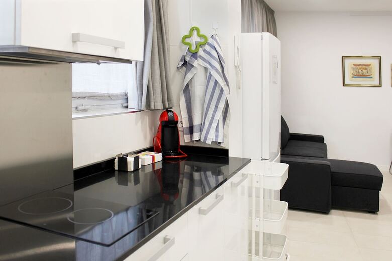 Hostal Apartamentos Funway Hostel
