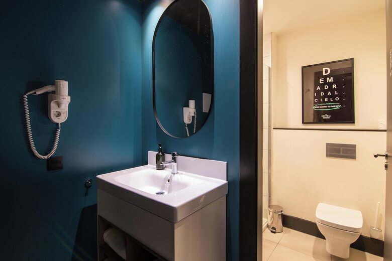 Hostal The Central House Madrid Lavapi�s - Hostel