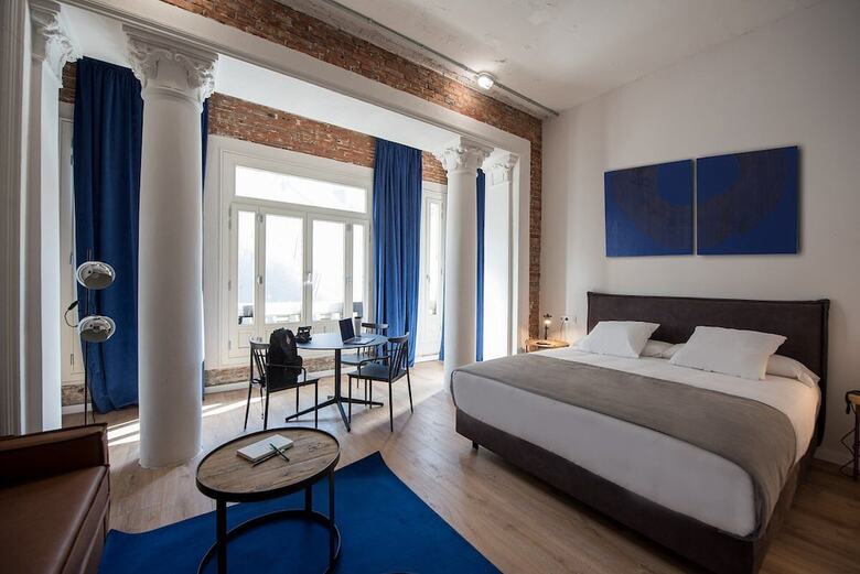 Hostal Room00 Gran V�a Hostel