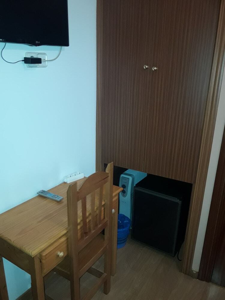 Pension Hostal New Go Inn