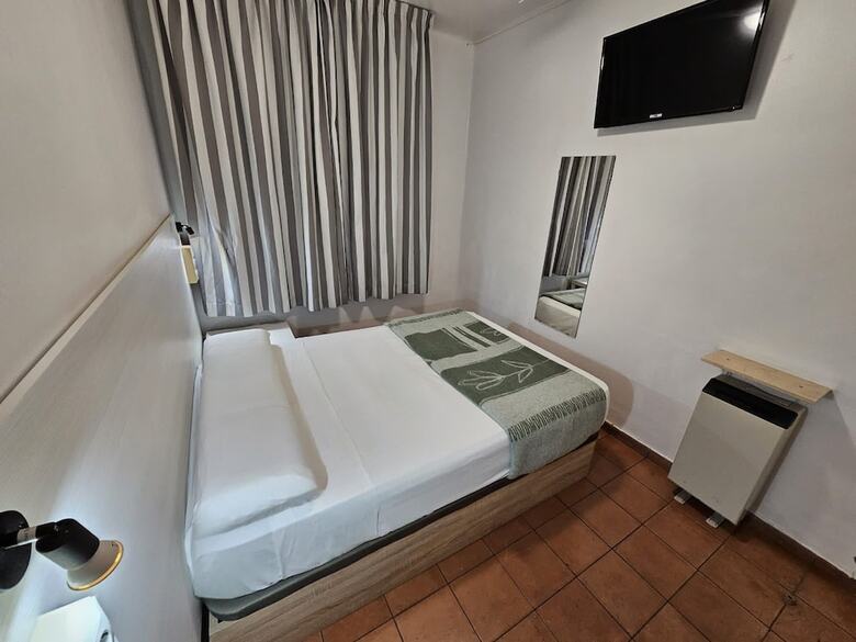 Hostal Casa de Huespedes Almansa