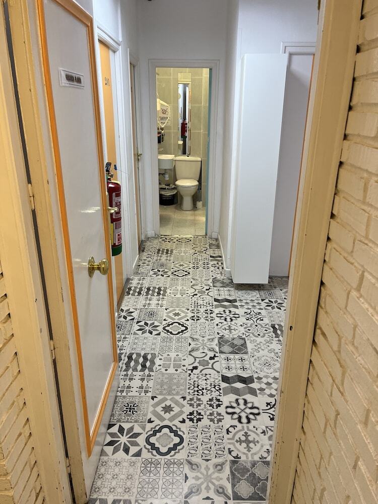 Hostal Casa de Huespedes Almansa