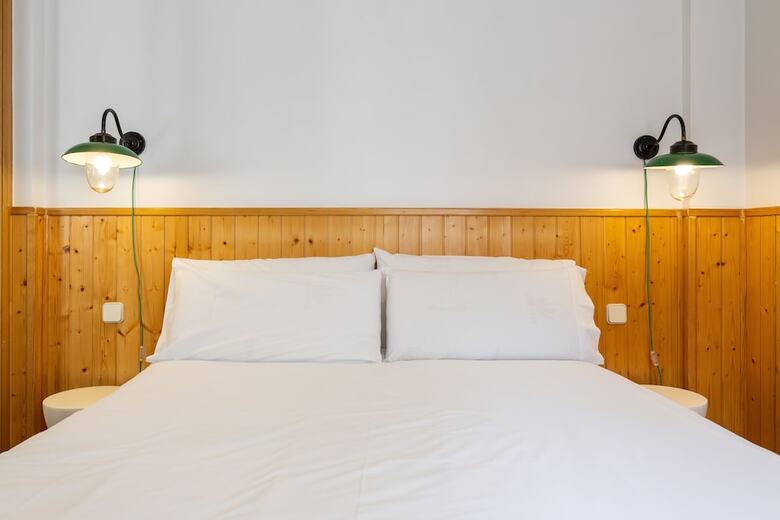 Aparthotel Oriente Suites