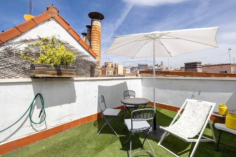 Aparthotel Oriente Suites