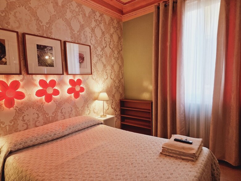 Hostal Dolcevita