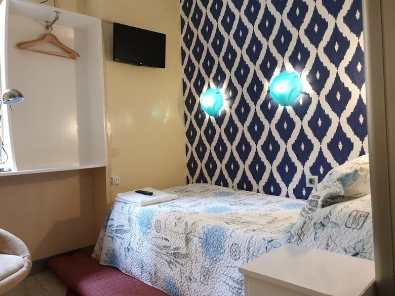 Hostal Dolcevita