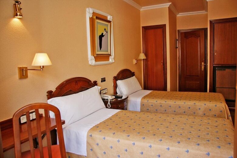 Hostal Victoria III
