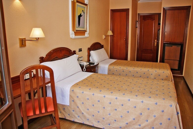 Hostal Victoria III