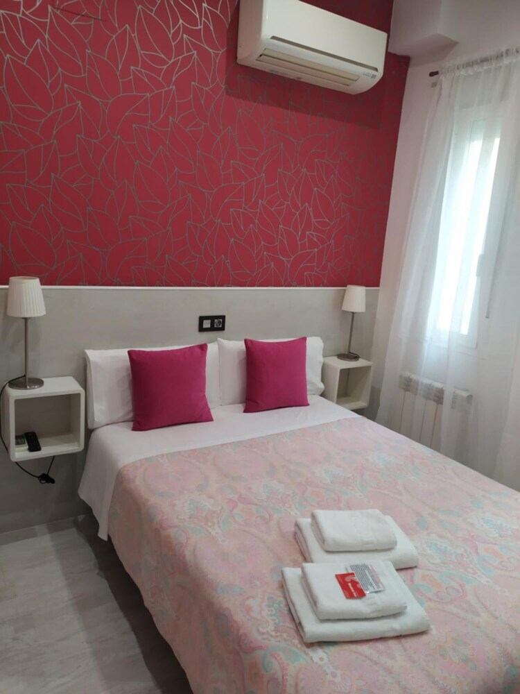 Hostal Madrid Inn