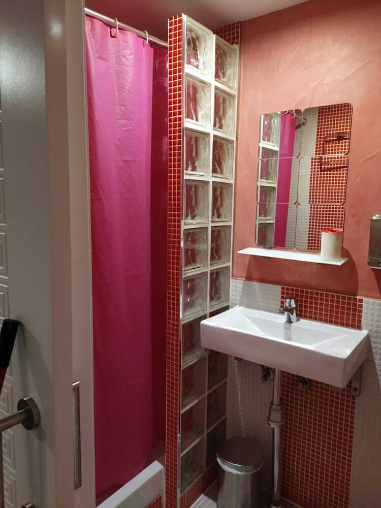 Hostal Madrid Inn