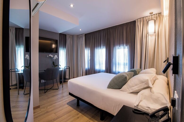 Hotel Avenida Lofts