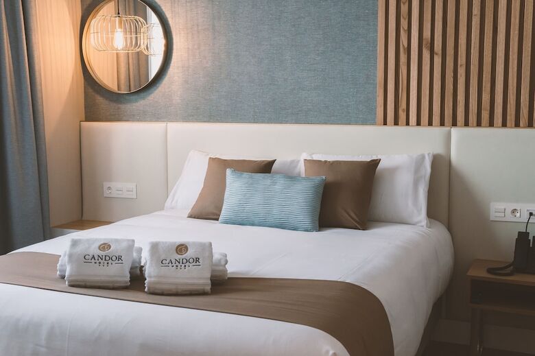 Hotel Candor