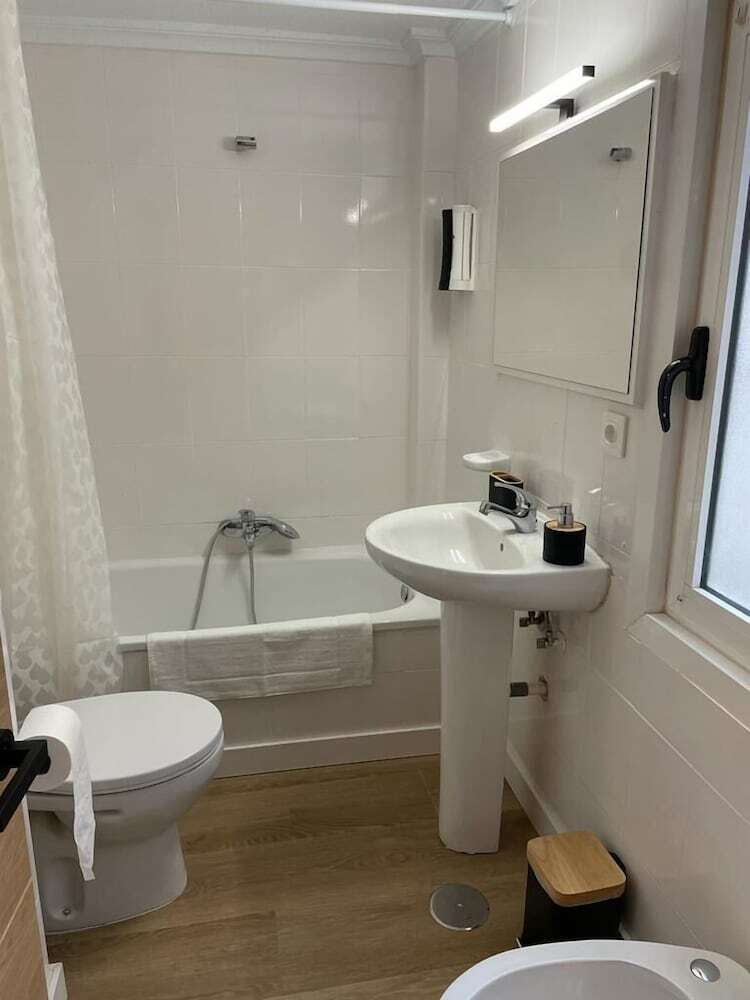 Hotel Hostal Ventura Premium