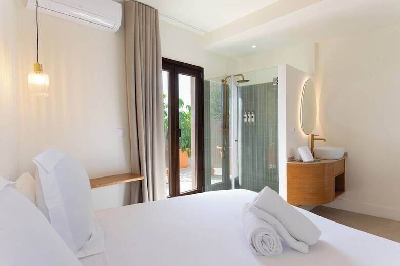 Aparthotel Reina Victoria Mercado