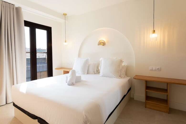 Aparthotel Reina Victoria Mercado