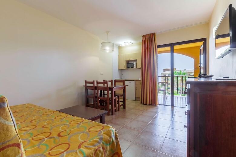 Aparthotel Apartamentos Best Alcazar