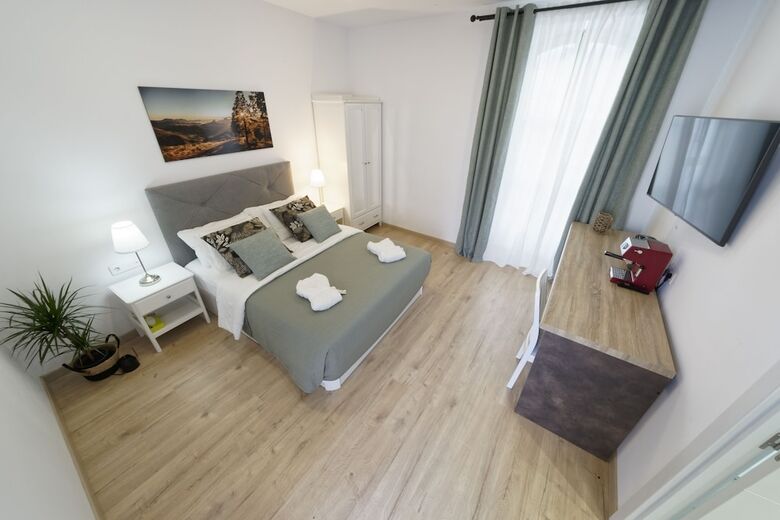 Casa Verde Comfortable Air-conditioned