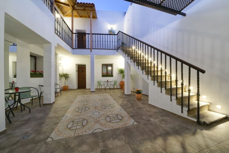 Casa Verde Comfortable Air-conditioned