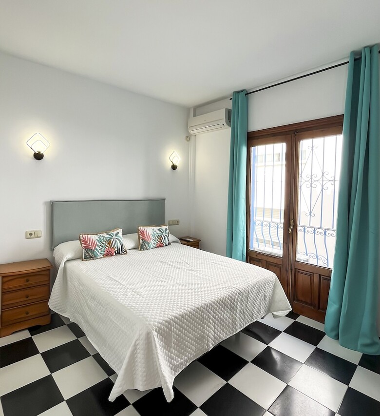 Hotel Micaela Charming Hostal