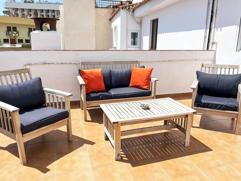 Hotel Micaela Charming Hostal