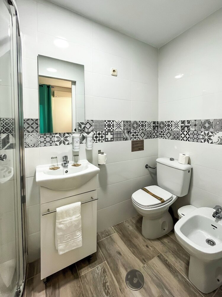 Hotel Micaela Charming Hostal