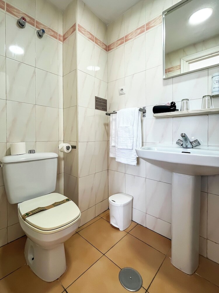 Hotel Micaela Charming Hostal