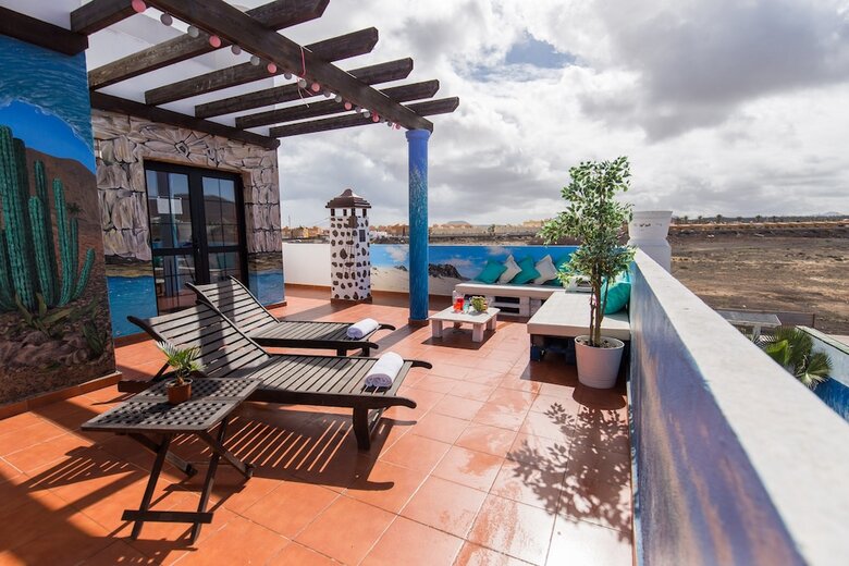 Surf Riders Fuerteventura - Adults Only
