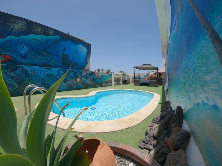 Surf Riders Fuerteventura - Adults Only