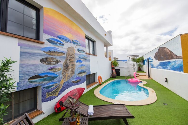 Surf Riders Fuerteventura - Adults Only
